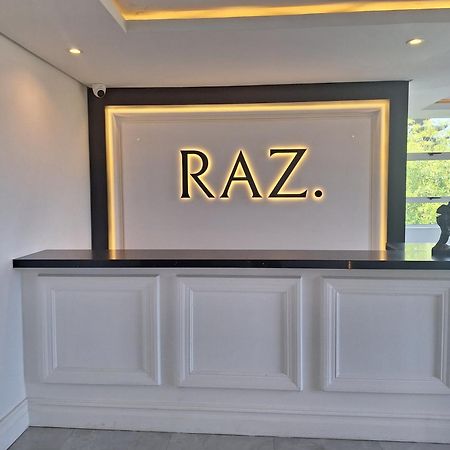Zar Hotel Amanzimtoti Exterior photo